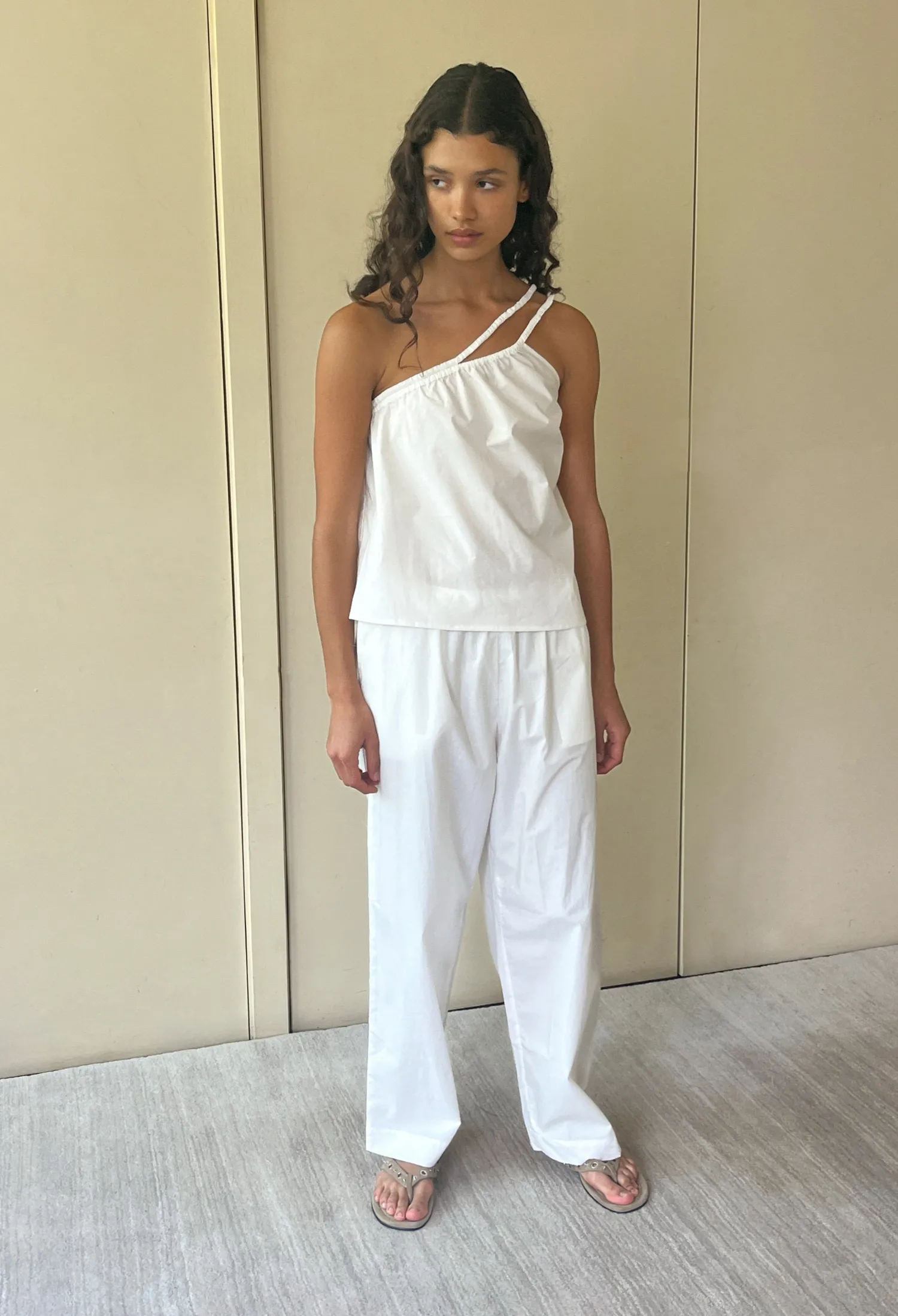 Deiji Studios Tops|Shoulder Top